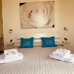 Casa La Roccia 3* 圣安吉洛