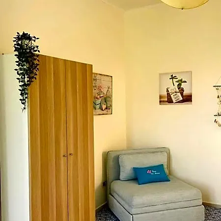 Casa La Roccia Bed & Breakfast 3*